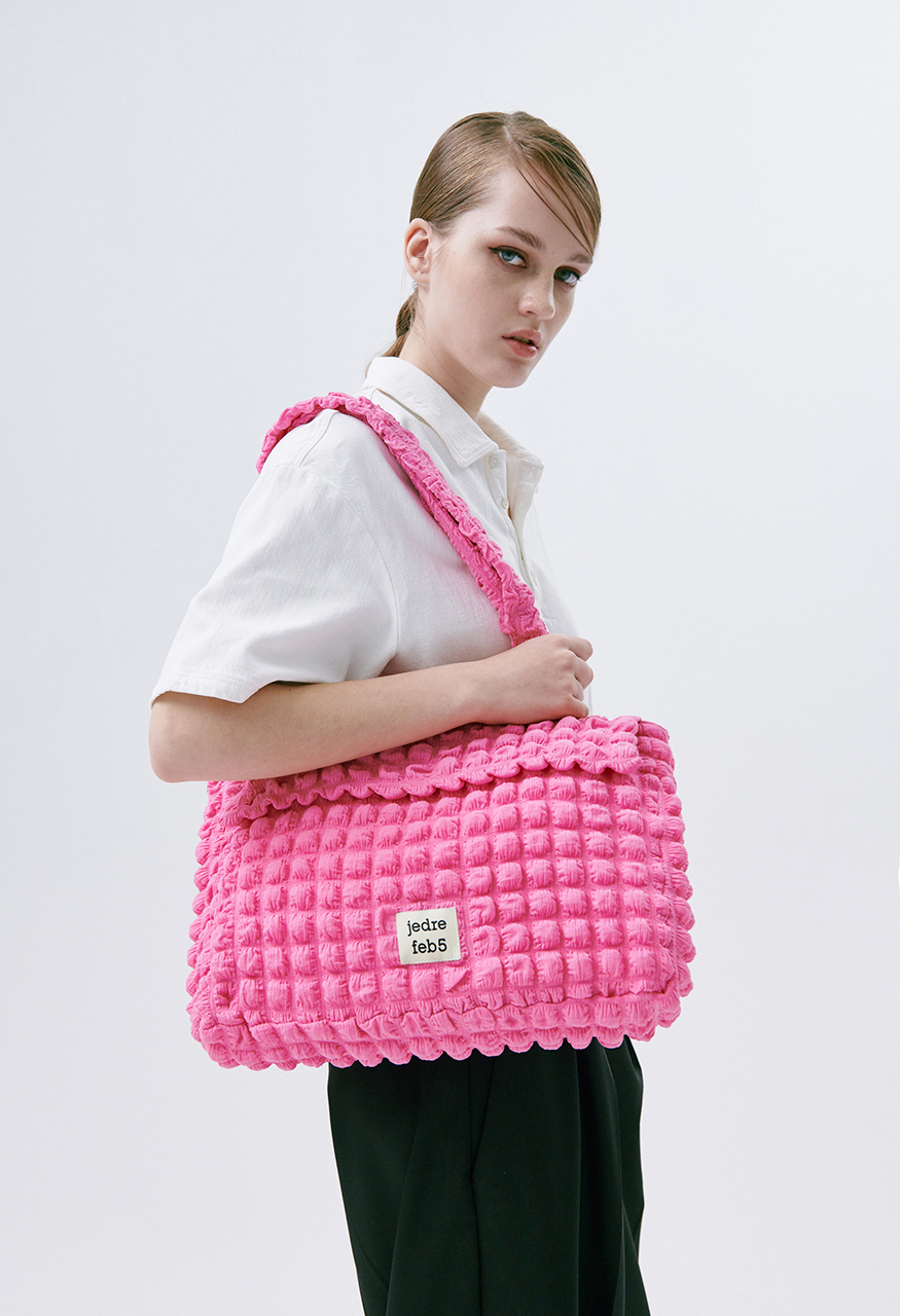 Croiffle shoulder bag_deep pink